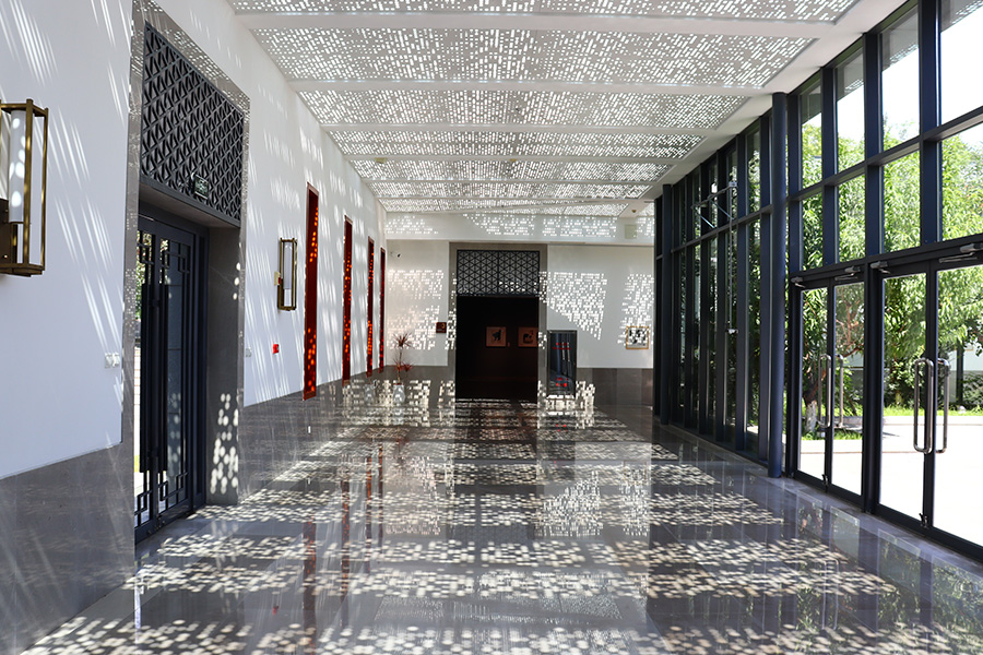 红蓝(中国区)股份有限公司